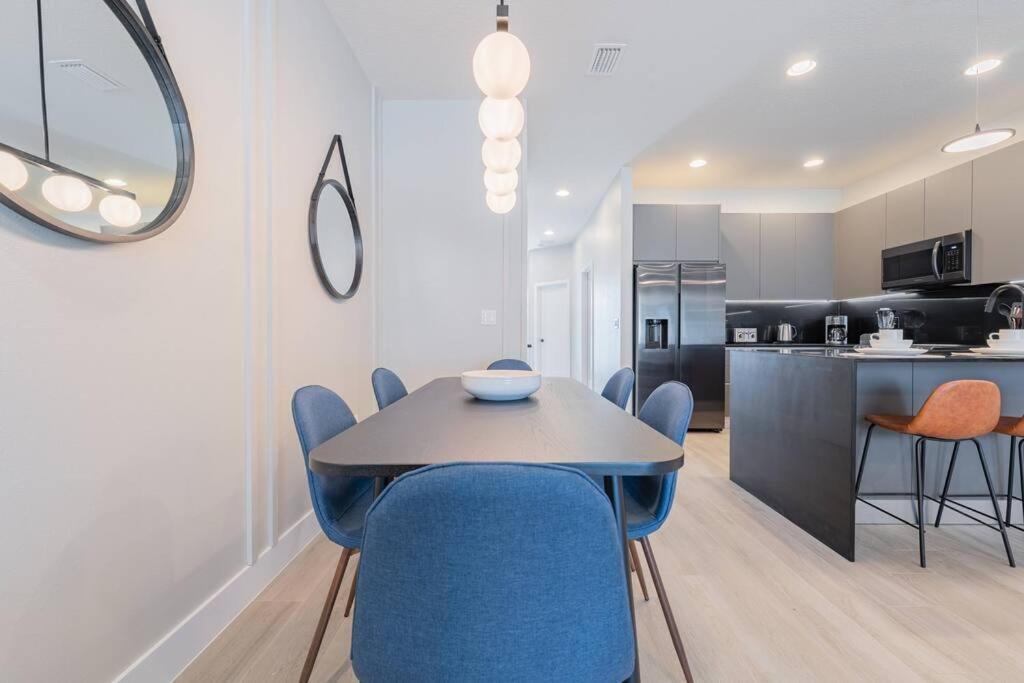 Vila **Brand New** Luxurious Decor Townhouse With Private Pool Hit17145 Orlando Exteriér fotografie
