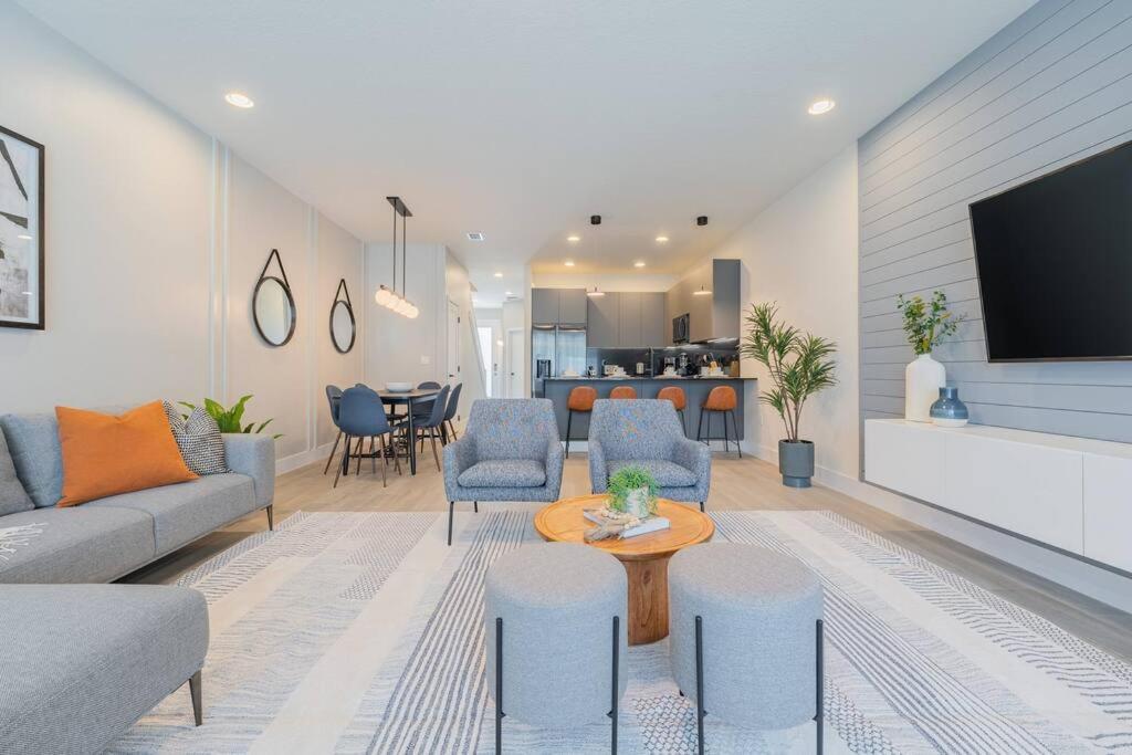 Vila **Brand New** Luxurious Decor Townhouse With Private Pool Hit17145 Orlando Exteriér fotografie